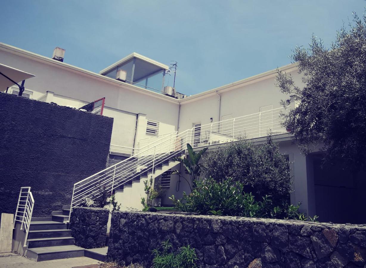 La Casa Dei Capperi - The House Of Capers 1 Apartment Acireale Exterior photo
